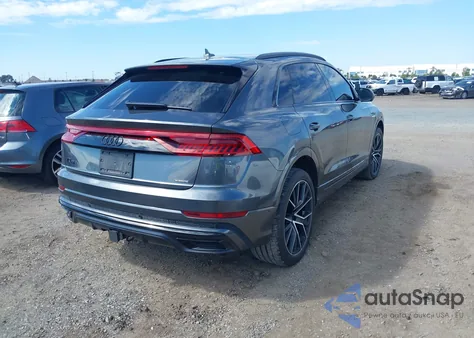 2021 Audi Q8 Premium Plus 55 Tfsi Quattro Tiptronic z USA, uszkodzony, nr VIN WA1EVAF19MD037876